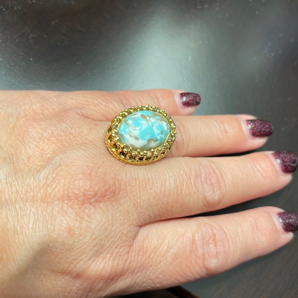 Vintage Adjustable Ring - Picture 2 of 7